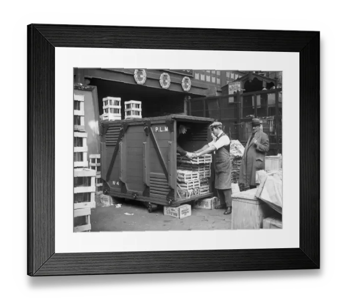 Framed Print : Unloading At Covent Garden Framed Print : Unloading At Covent Garden