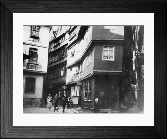 Framed Print : Funffingerplatzchen Framed Print : Funffingerplatzchen