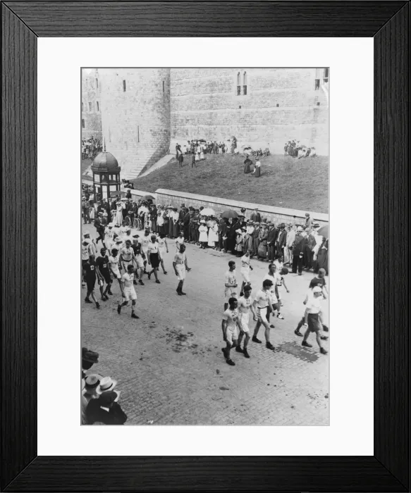 Framed Print : Marathon In Windsor Framed Print : Marathon In Windsor