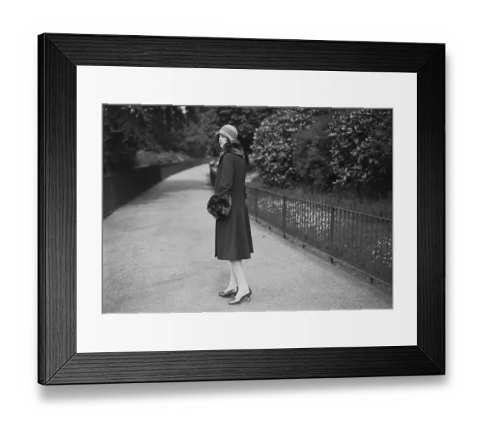 Framed Print : Twenties Outfit Framed Print : Twenties Outfit