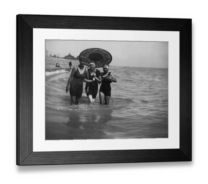Framed Print : Keeping Cool Framed Print : Keeping Cool