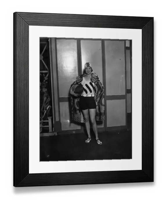 Framed Print : Drapers Show Framed Print : Drapers Show