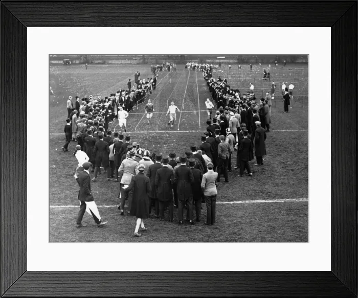 Framed Print : Eton Sprint Framed Print : Eton Sprint