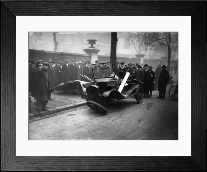 Framed Print : Remains Of Lorry Framed Print : Remains Of Lorry