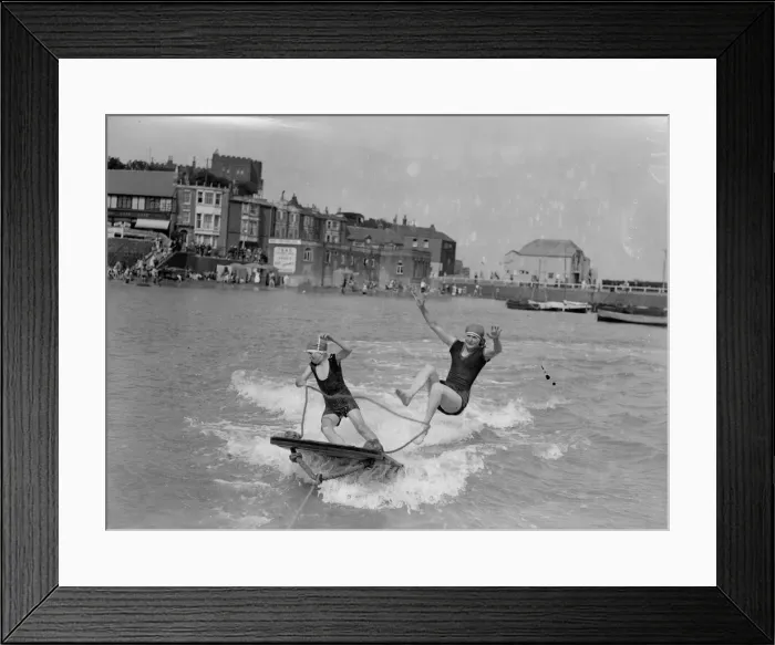 Framed Print : Aquaplaner