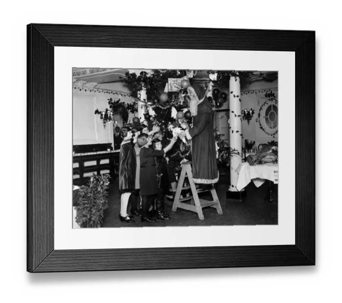 Framed Print : Xmas At Sea Framed Print : Xmas At Sea