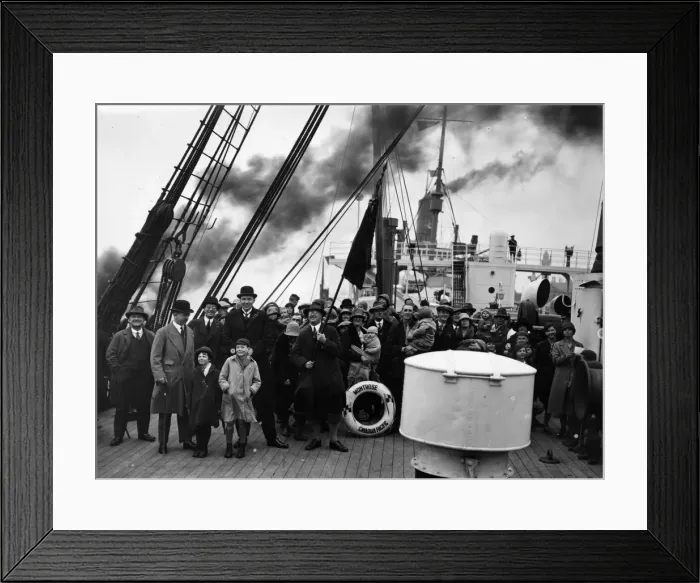 Framed Print : Emigrating Framed Print : Emigrating