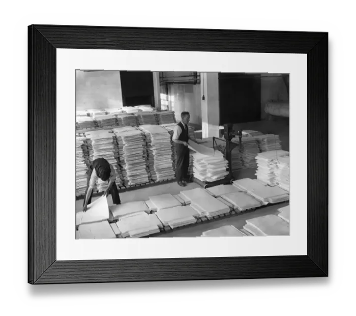 Framed Print : Weighing Pulp Framed Print : Weighing Pulp