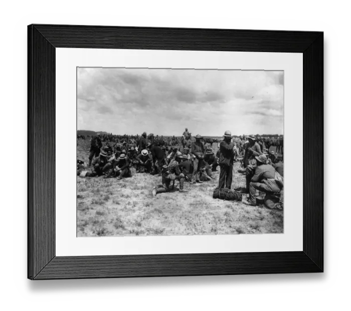 Framed Print : Boer War. circa 1900: Boer prisoners in the charge of the Cornish Regiment, Dunnyside Framed Print : Boer War. circa 1900: Boer prisoners in the charge of the Cornish Regiment, Dunnyside