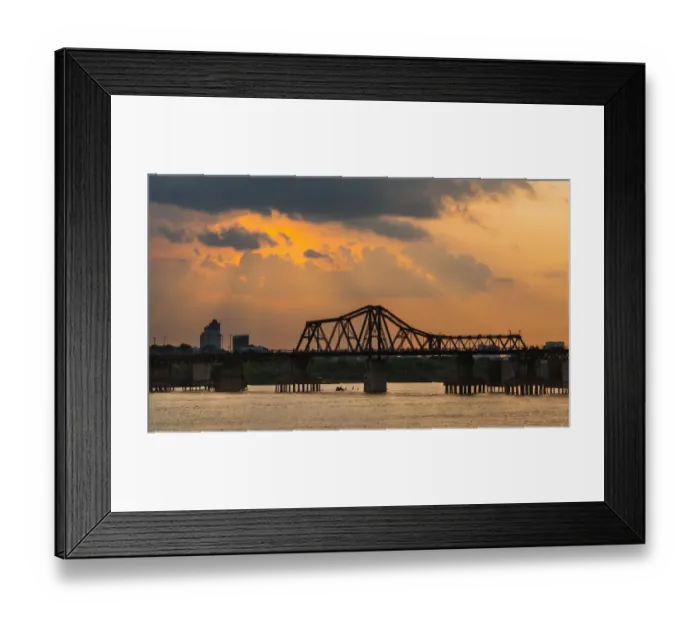 Framed Print : Long Bien bridge on Red river, Hanoi Framed Print : Long Bien bridge on Red river, Hanoi