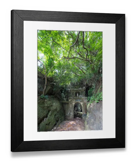 Framed Print : Ngu Hanh Son Pagoda, Da Nang, Vietnam Framed Print : Ngu Hanh Son Pagoda, Da Nang, Vietnam