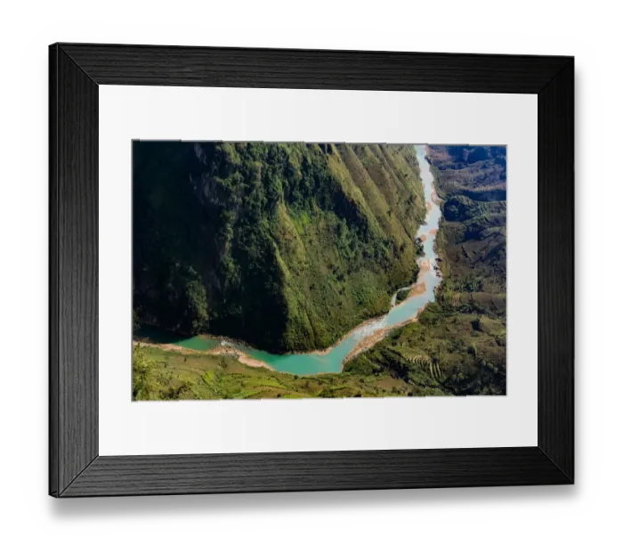 Framed Print : Nho Que River, Ma Pi Leng Pass, Dong Van, Ha Giang, Vietnam Framed Print : Nho Que River, Ma Pi Leng Pass, Dong Van, Ha Giang, Vietnam