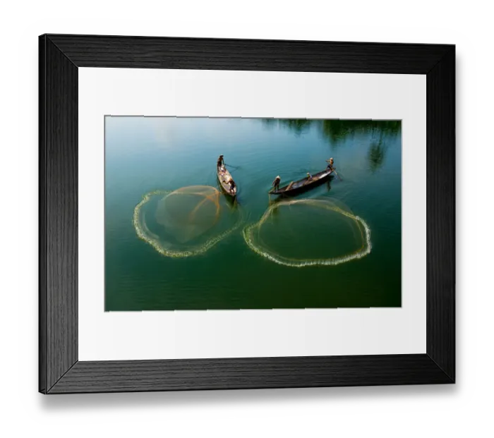 Framed Print : Fishermen go fishing on two boats in Hue, Vietnam Framed Print : Fishermen go fishing on two boats in Hue, Vietnam