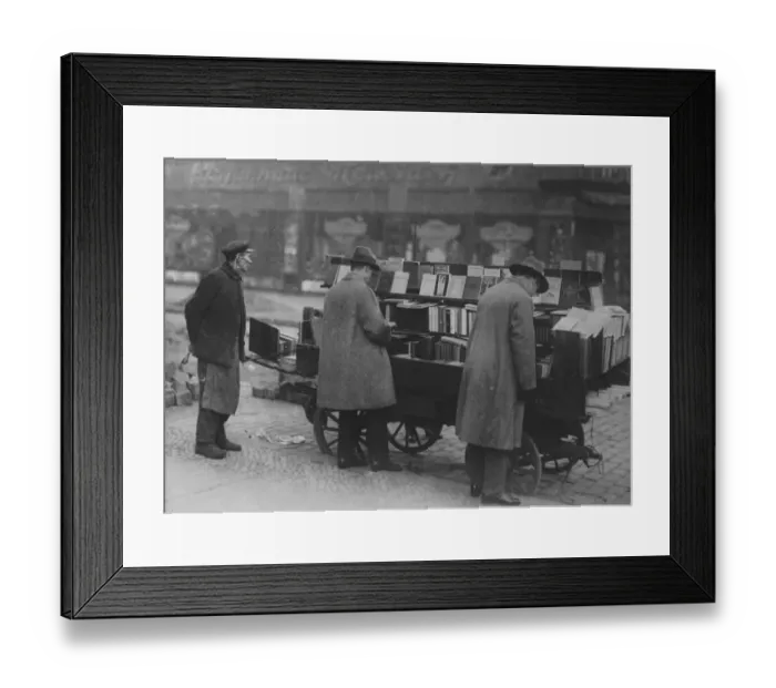 Framed Print : Mobile Book Stall Framed Print : Mobile Book Stall