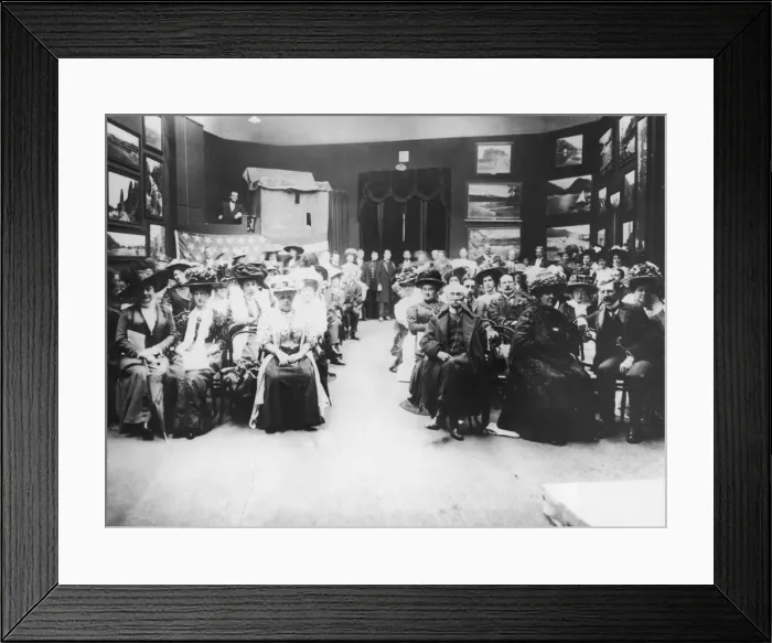 Framed Print : Colonists. A General View during a Joint SP-UP Exhibition at the Royal Galleries in London