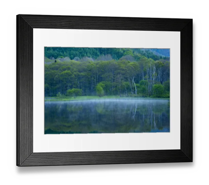 Framed Print : Kagami-ike (Mirror Pond) at morning, Nagano, Japan