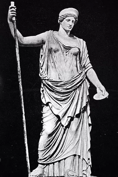 Roman Goddess Juno Statue