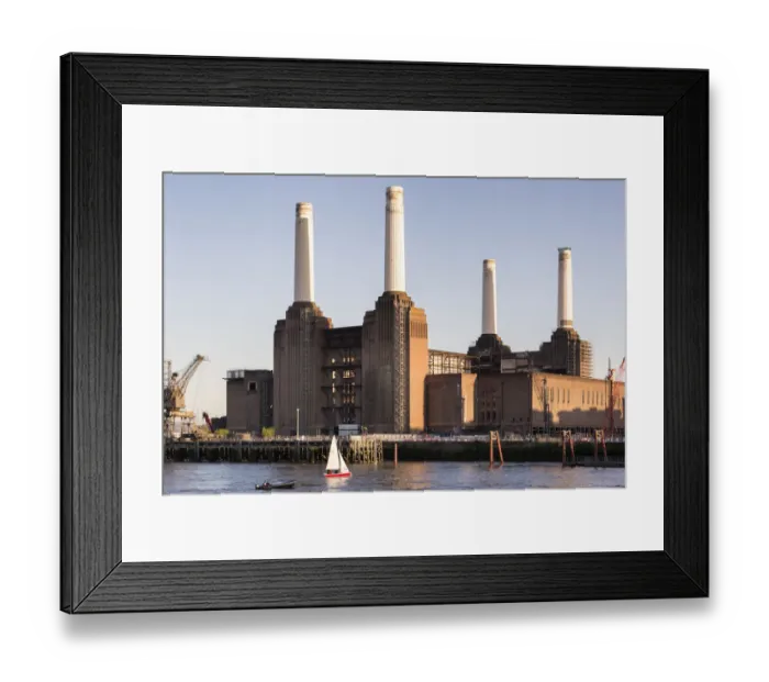 Framed Print : Battersea Power Station Framed Print : Battersea Power Station