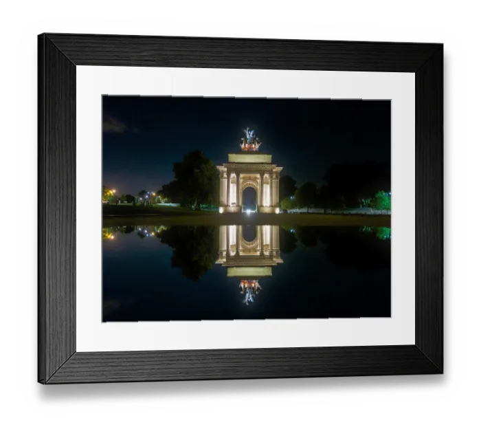 Framed Print : Wellington Arch Reflection
