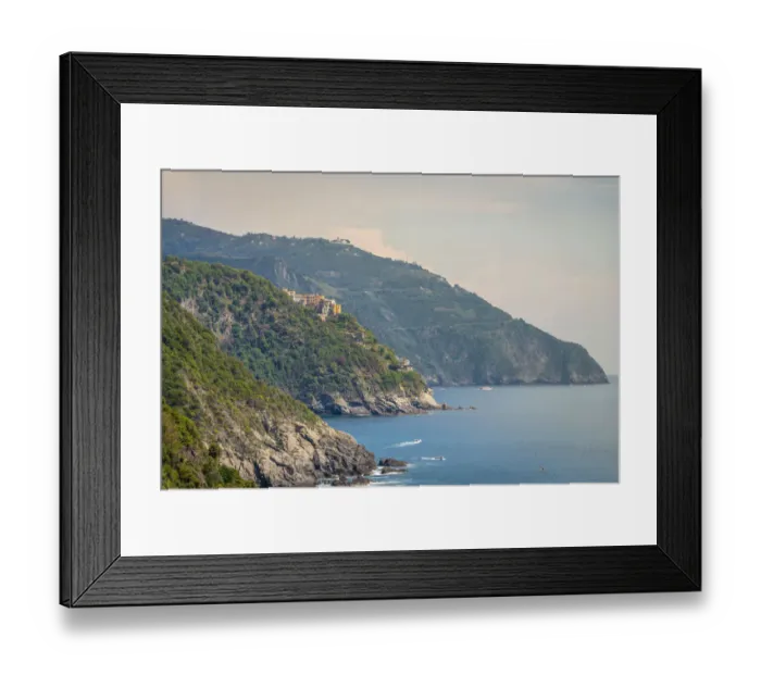 Framed Print : The coastline of Cinque Terre Framed Print : The coastline of Cinque Terre