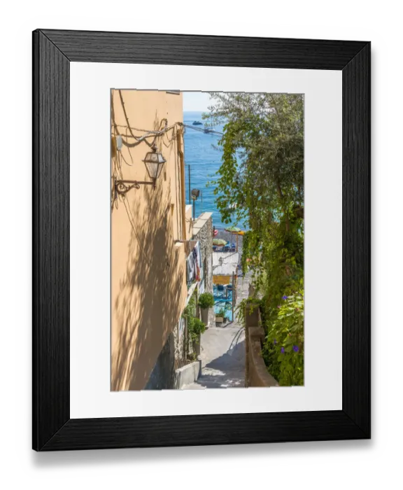 Framed Print : An alley in the city of Positano Framed Print : An alley in the city of Positano