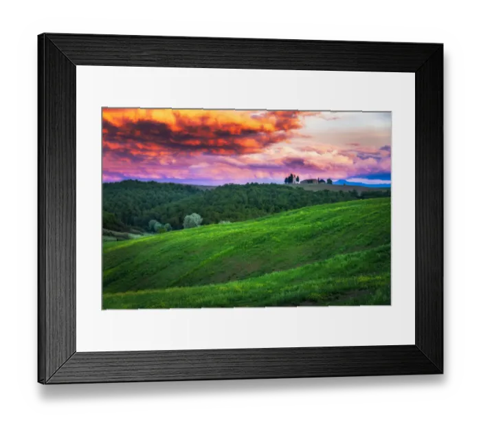 Framed Print : A view of the beautiful hills of the Val D Orcia, Tuscany Framed Print : A view of the beautiful hills of the Val D Orcia, Tuscany