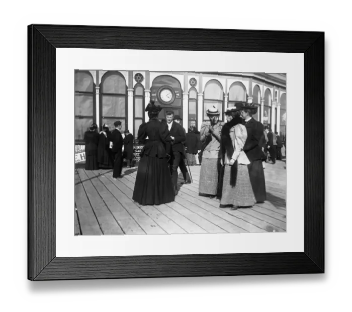 Framed Print : Southsea Pier