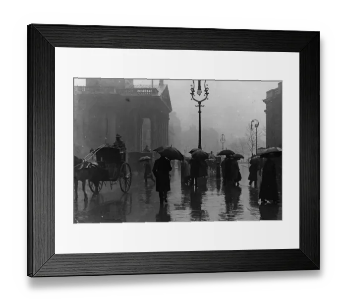 Framed Print : London Rain Framed Print : London Rain