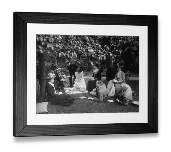 Framed Print : Afternoon Tea Framed Print : Afternoon Tea