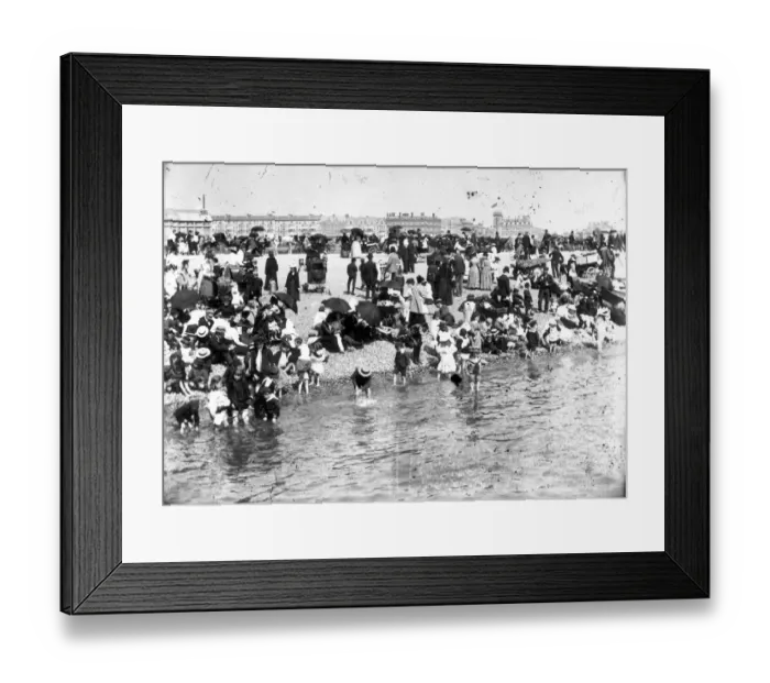 Framed Print : Southsea Beach Framed Print : Southsea Beach