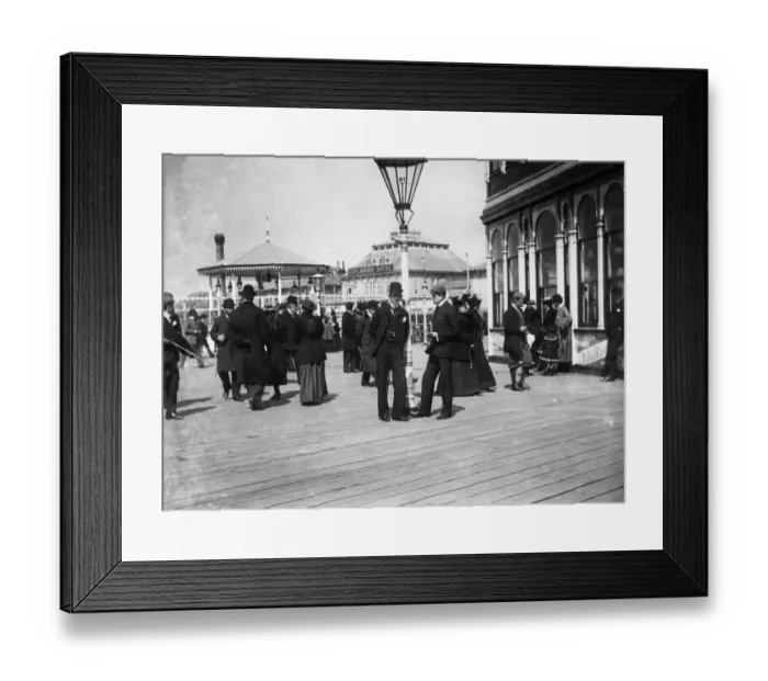 Framed Print : Southsea Pier Framed Print : Southsea Pier