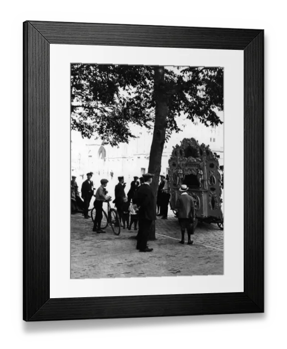 Framed Print : Barrel Organ Framed Print : Barrel Organ