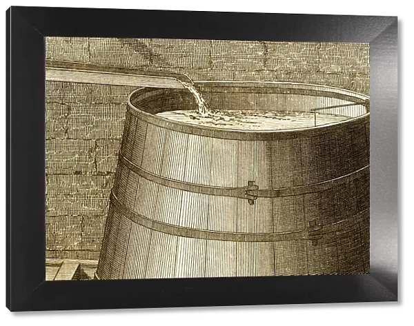 Water barrel 18 century technical engraving