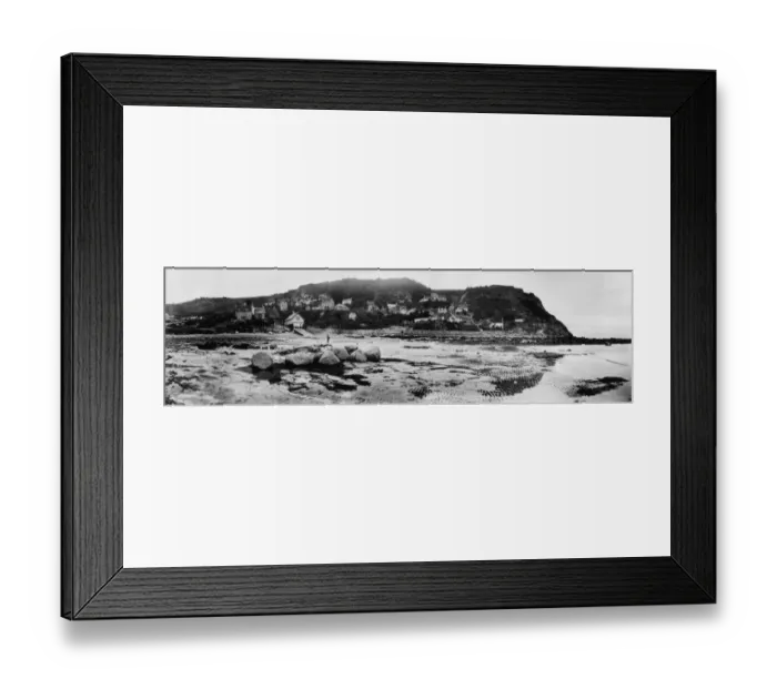 Framed Print : Runswick Bay Beach, Near Whitby