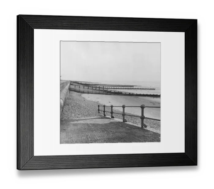 Framed Print : Bognor Sea Front 1963 Framed Print : Bognor Sea Front 1963