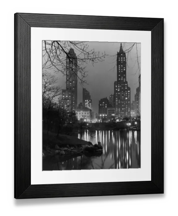 Framed Print : Hulton Archive Framed Print : Hulton Archive