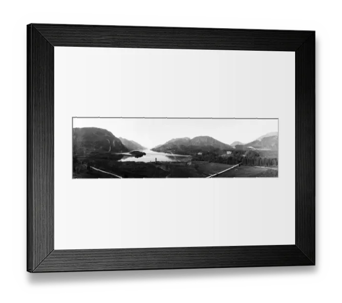Framed Print : Monument At Loch Framed Print : Monument At Loch