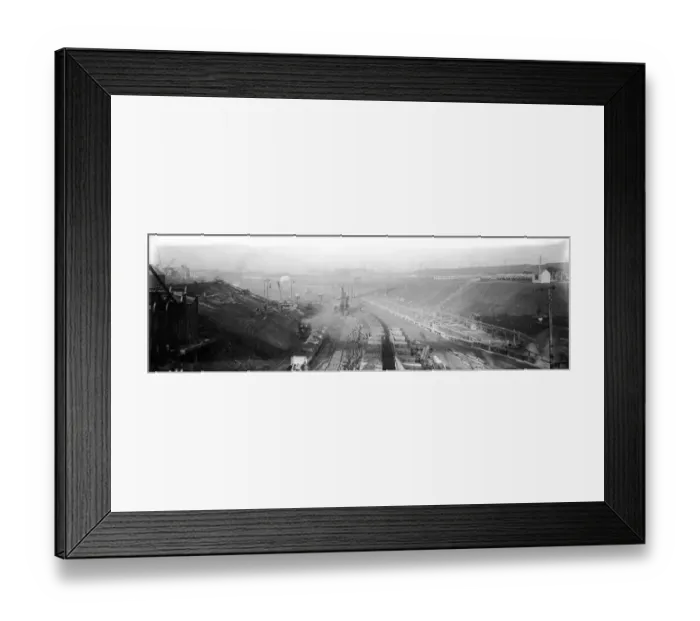 Framed Print : L&SW Docks Framed Print : L&SW Docks