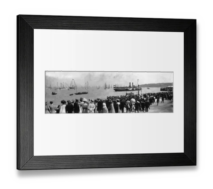 Framed Print : Regatta Crowds Framed Print : Regatta Crowds