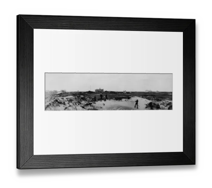 Framed Print : Eighteenth Green Framed Print : Eighteenth Green