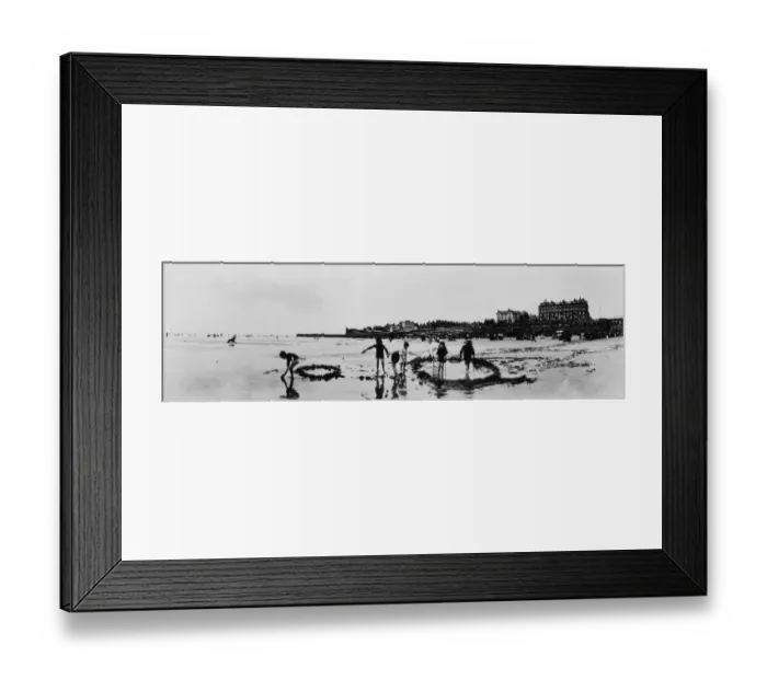 Framed Print : Bridlington Beach Framed Print : Bridlington Beach
