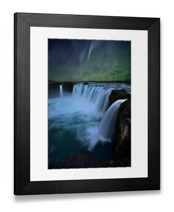 Framed Print : Northern Lights at Godafoss Waterfall in Iceland Framed Print : Northern Lights at Godafoss Waterfall in Iceland