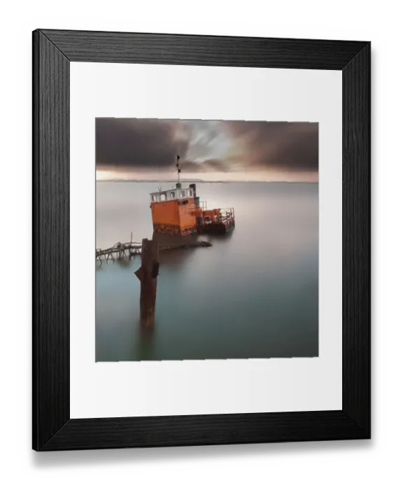 Framed Print : Tugboat abandoned in the Tagus river, Lisbon Framed Print : Tugboat abandoned in the Tagus river, Lisbon