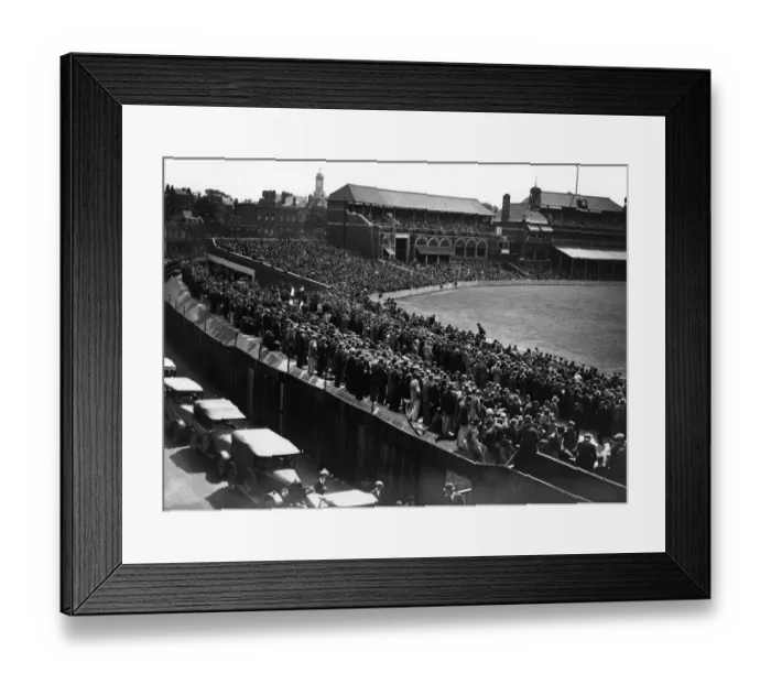 Framed Print : Oval Stand Framed Print : Oval Stand
