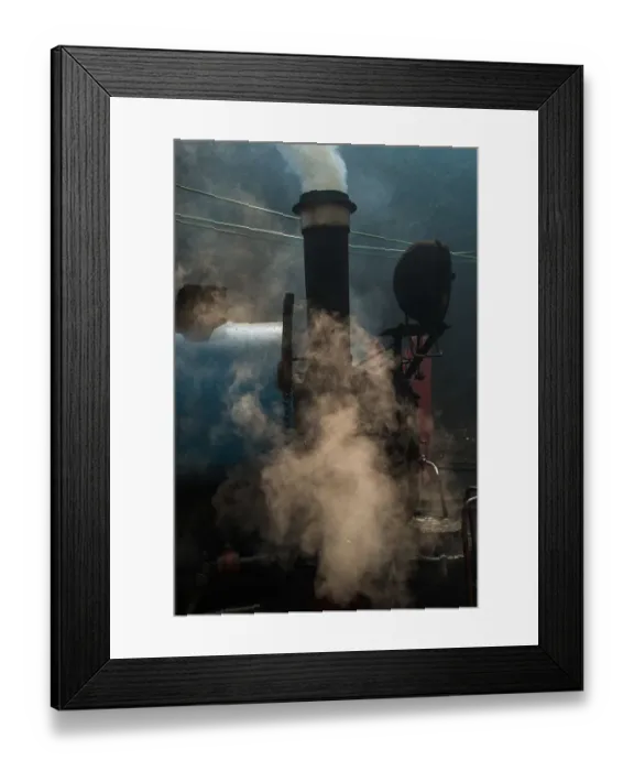 Framed Print : The Himalaya railway in the Darjeeling, India Framed Print : The Himalaya railway in the Darjeeling, India