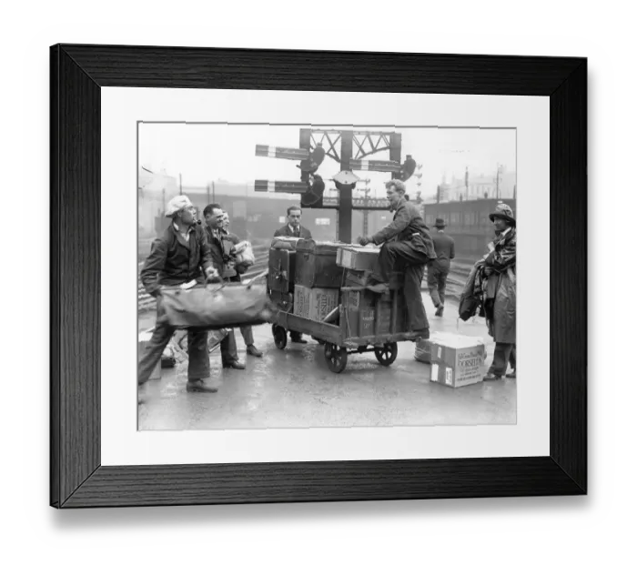 Framed Print : Volunteers At Work