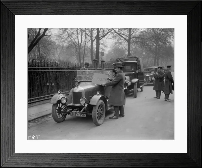 Framed Print : A free get you home car in Eaton Square London Framed Print : A free get you home car in Eaton Square London