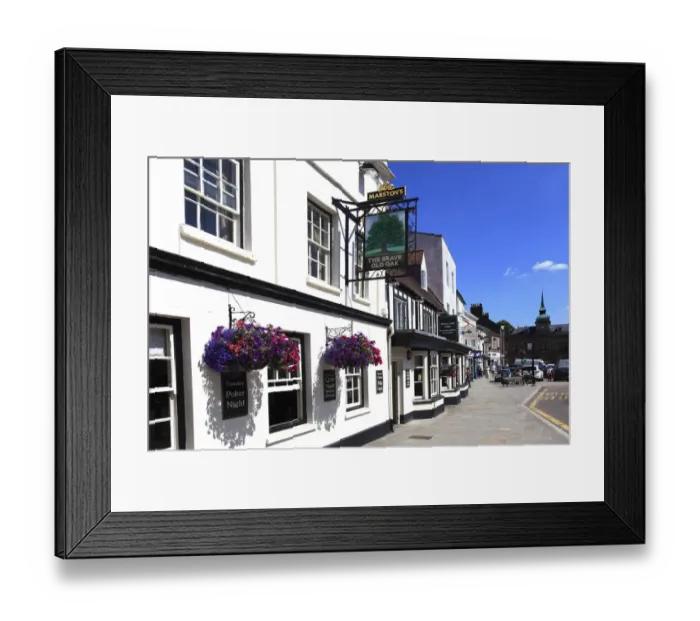 Framed Print : Town centre view, Towcester