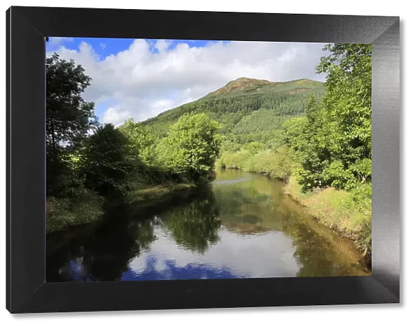 The River Derwent from Bassenthwaite lake, Keswick town, Lake District National Park