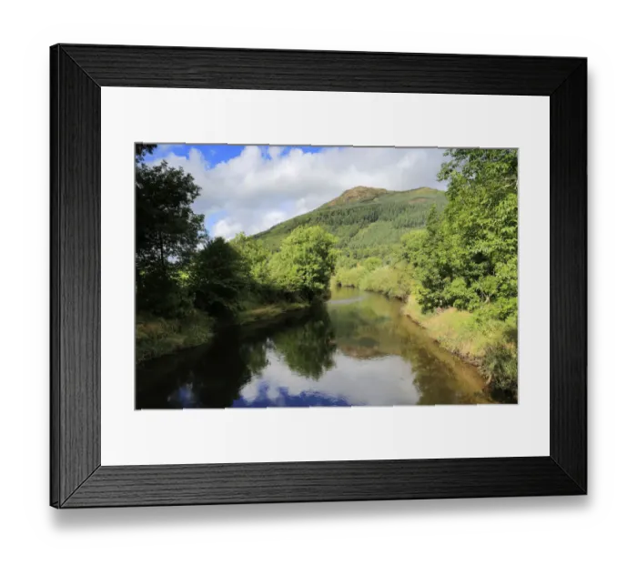 Framed Print : The River Derwent from Bassenthwaite lake, Keswick town, Lake District National Park Framed Print : The River Derwent from Bassenthwaite lake, Keswick town, Lake District National Park